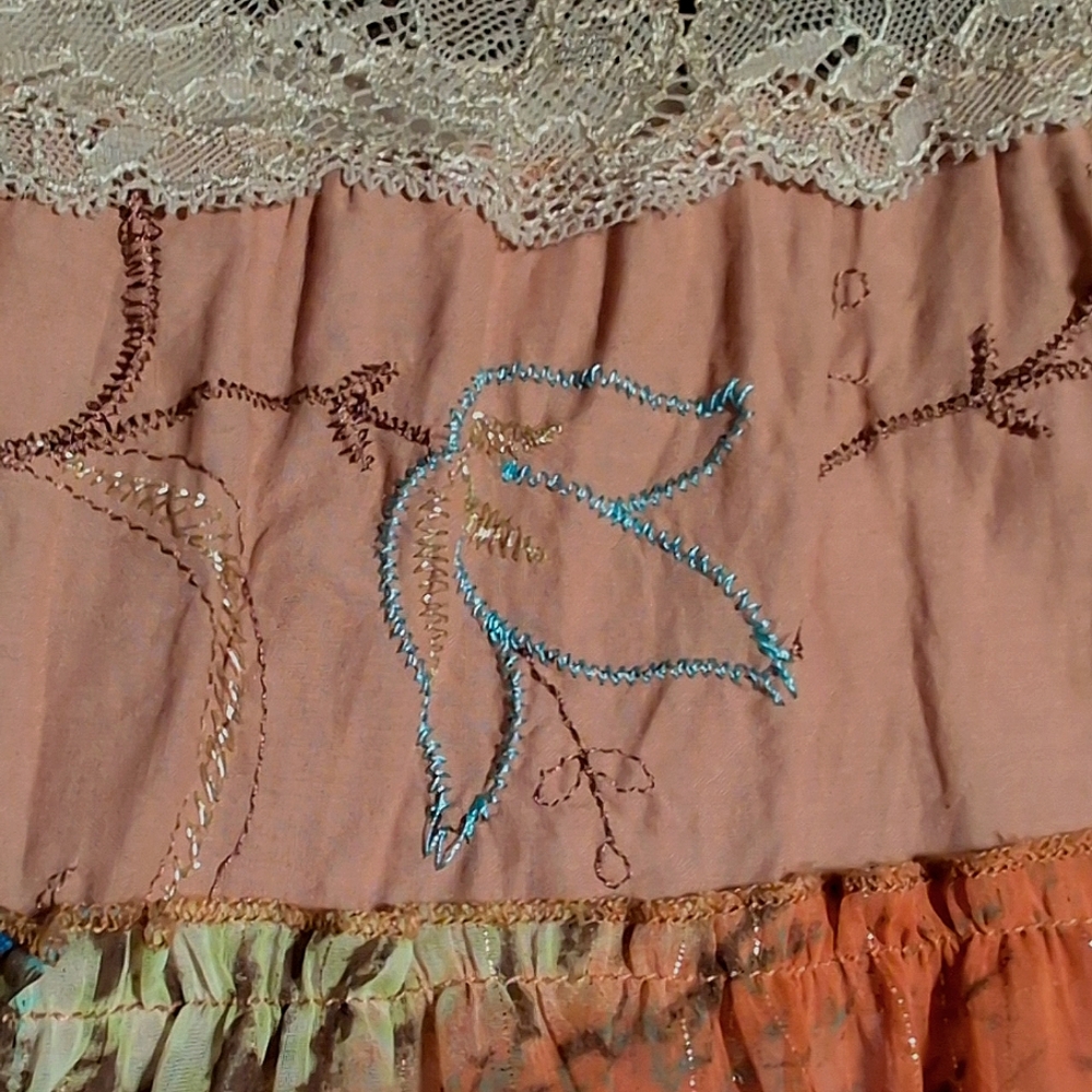CANDIES Vintage Denim Skirt w/ Studs And Tiered Eyelet & Lace Fabric Junior's 7 - Picture 8 of 9